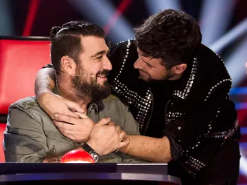 De ‘Antonio Bloqueo’ a ‘Hablamos en piano’: los momentos inolvidables de Antonio Orozco y Pablo López en ‘La Voz’ De ‘Antonio Bloqueo’ a ‘Hablamos en piano’: los momentos inolvidables de Antonio Orozco y Pablo López en ‘La Voz’