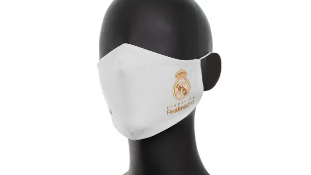 El Real Madrid lanza una serie limitada de 20.000 mascarillas solidarias contra el coronavirus