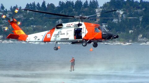 Avi&oacute;n de la Guardia Costera en EEUU