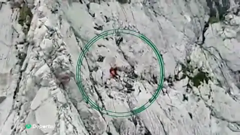 Muere un montañero tras sufrir una caída de 60 metros en Cantabria Muere un montañero tras sufrir una caída de 60 metros en Cantabria