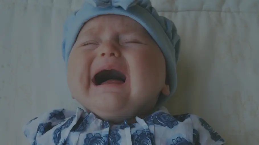 El cólico del lactante: ¿Qué es y cómo aliviar los cólicos en bebés? Semana Mundial de la Lactancia Materna