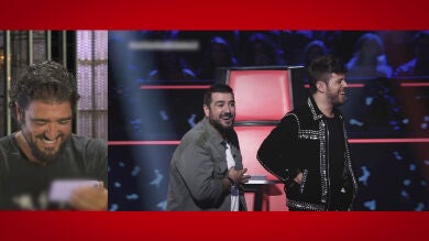 La divertida reacción de Antonio Orozco al recordar sus momentazos con Pablo López en 'La Voz': 