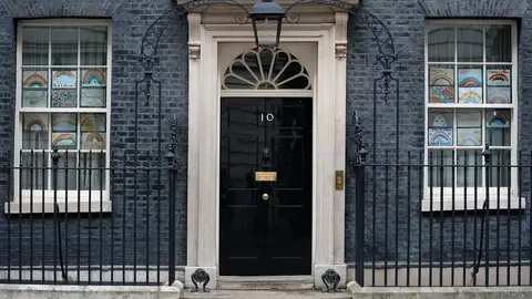 Entrada principal del 10 de Downing Street, residencia del primer ministro británico, Boris Johnson Entrada principal del 10 de Downing Street, residencia del primer ministro británico, Boris Johnson