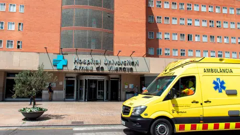 Vista del hospital Arnau de Vilanova de Lleida Vista del hospital Arnau de Vilanova de Lleida