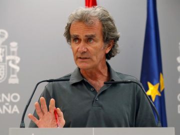 Fernando Simón durante la rueda de prensa este lunes en Madrid.