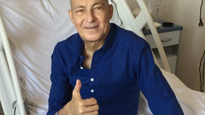 Eduardo Chozas es dado de alta 44 d&iacute;as despu&eacute;s de recibir un trasplante de m&eacute;dula