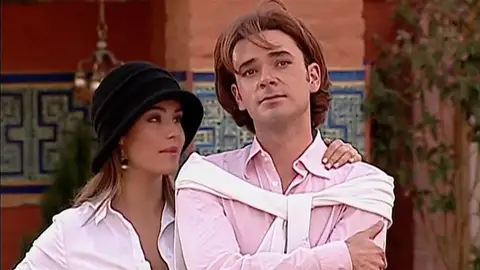 Sebastián Boscán y Ana Lucía Domínguez como Leandro y Ruth en 'Pasión de Gavilanes' Sebastián Boscán y Ana Lucía Domínguez como Leandro y Ruth en 'Pasión de Gavilanes'