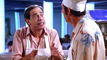 Reni Santoni en 'Seinfeld'