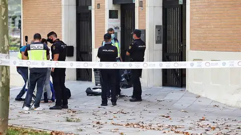 Se entrega en Hellín tras matar supuestamente a su padres Parricidio en Murcia