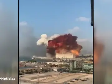REEMPLAZO Al menos 30 muertos en una potente explosión en Beirut, Líbano REEMPLAZO Al menos 30 muertos en una potente explosión en Beirut, Líbano