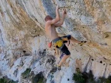 Las falanges de acero de los hermanos Iker y Eneko Pou en las rocas verticales de Mallorca