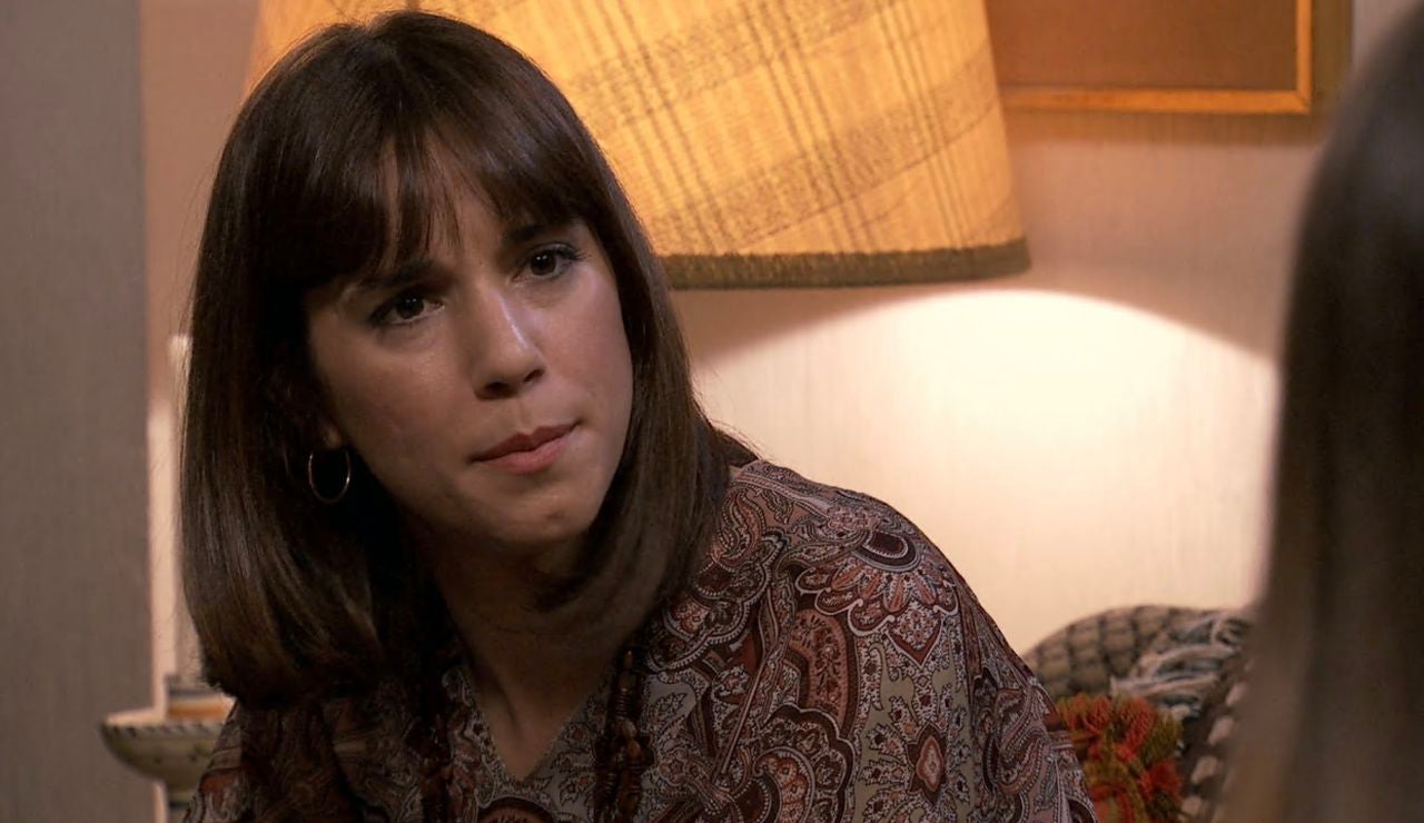 Luisita está enfadada por la vuelta de Isabel y no quiere perder a Teo Luisita está enfadada por la vuelta de Isabel y no quiere perder a Teo
