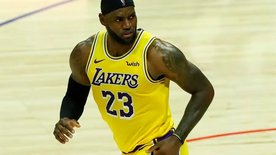  LeBron James contesta a Donald Trump: "El juego seguir&aacute; sin &eacute;l, no me puede importar menos" 