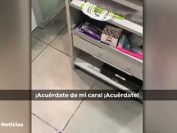 Aumentan las amenazas a farmacéuticos: "Como le pase algo a mi madre... ¡acuérdate de mi cara" Aumentan las amenazas a farmacéuticos: "Como le pase algo a mi madre... ¡acuérdate de mi cara"