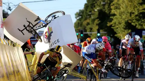 Fabio Jakobsen despierta del coma tras su terrible accidente en la Vuelta a Polonia Fabio Jakobsen despierta del coma tras su terrible accidente en la Vuelta a Polonia