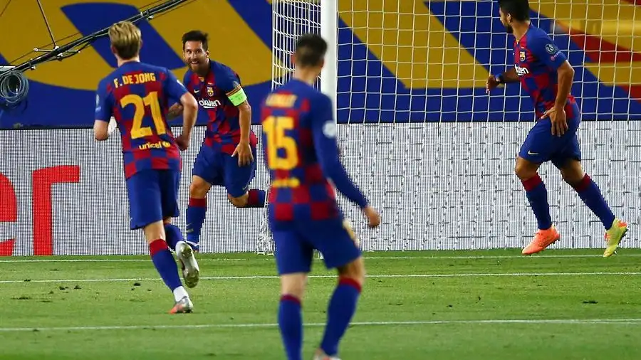 Leo Messi tras marcar un gol al N&aacute;poles en el Camp Nou