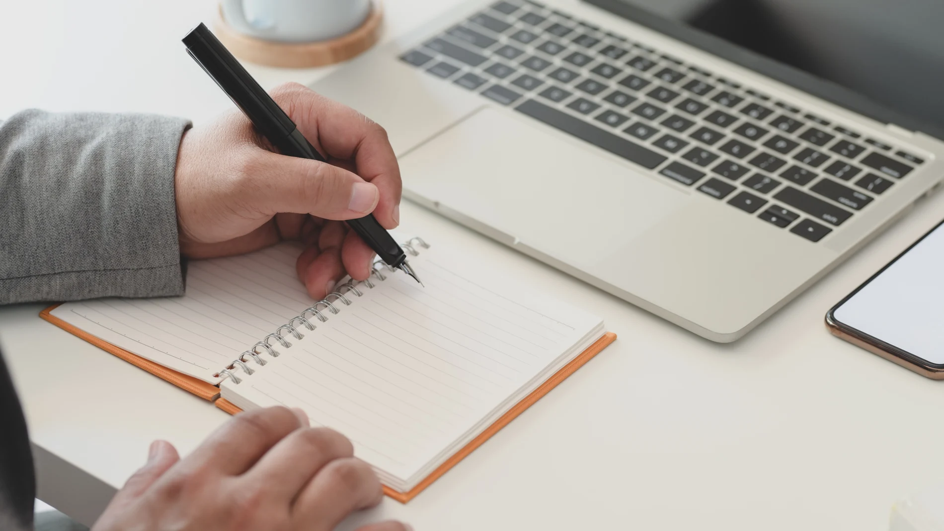 Día Internacional de los zurdos Día Internacional de los zurdos