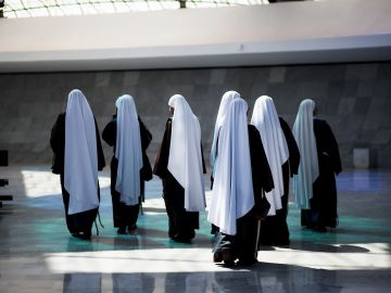 Un grupo de monjas