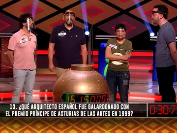 Hoy no ha sido el día de ‘Los dispersos’ en la bomba final ya que han tenido varios fallos en su primera ronda. Los cuatro concursantes tenían diferentes opciones para cada pregunta, lo que les ha hecho fallar en alguna ocasión. Aun así, han logrado remontar en la segunda ronda. ¿Se habrán llevado el bote final? Hoy no ha sido el día de ‘Los dispersos’ en la bomba final ya que han tenido varios fallos en su primera ronda. Los cuatro concursantes tenían diferentes opciones para cada pregunta, lo que les ha hecho fallar en alguna ocasión. Aun así, han logrado remontar en la segunda ronda. ¿Se habrán llevado el bote final?