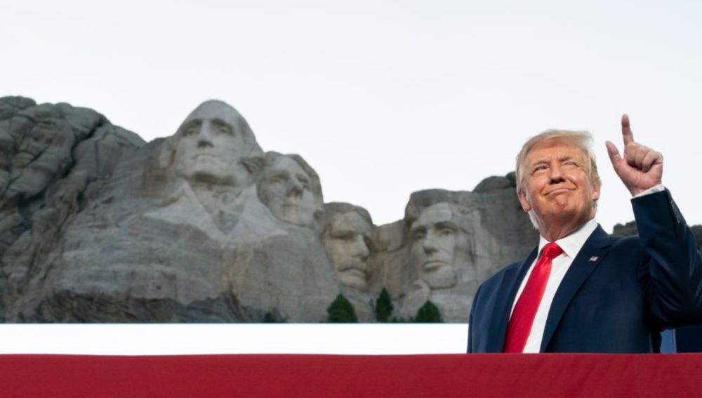  Donald Trump, sobre añadir su rostro al monte Rushmore: "¡Una buena idea!"