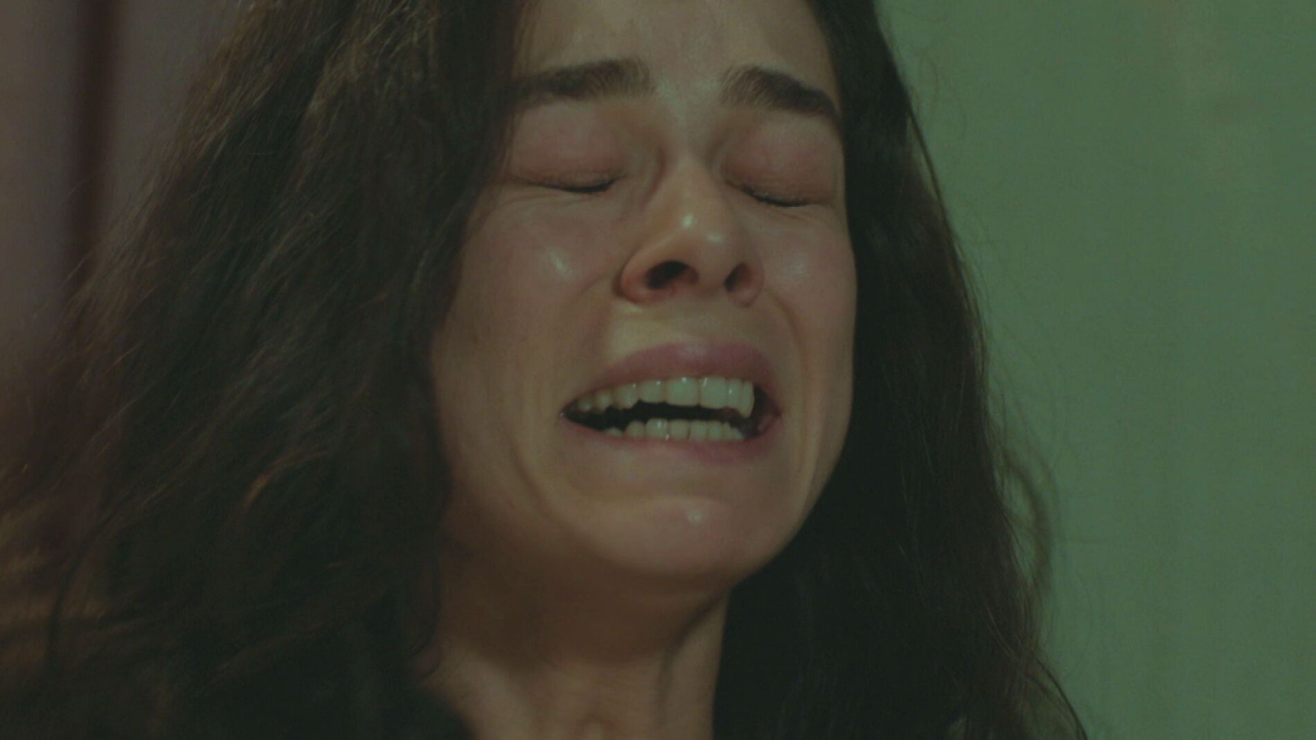 &iquest;Qu&eacute; provoca la desesperaci&oacute;n de Bahar?, esta noche a las 22:45 horas, nuevo cap&iacute;tulo en Antena 3