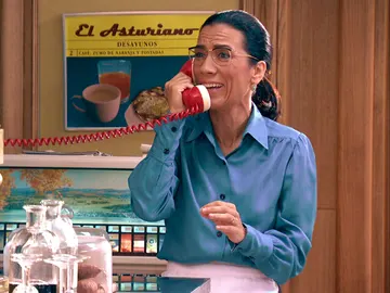 Manolita recibe buenas noticias de Luisita y Amelia Manolita recibe buenas noticias de Luisita y Amelia