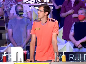 ¡Increíble!: Carlos resuelve el panel con bote de ‘La ruleta de la suerte’ en una única tirada ¡Increíble!: Carlos resuelve el panel con bote de ‘La ruleta de la suerte’ en una única tirada