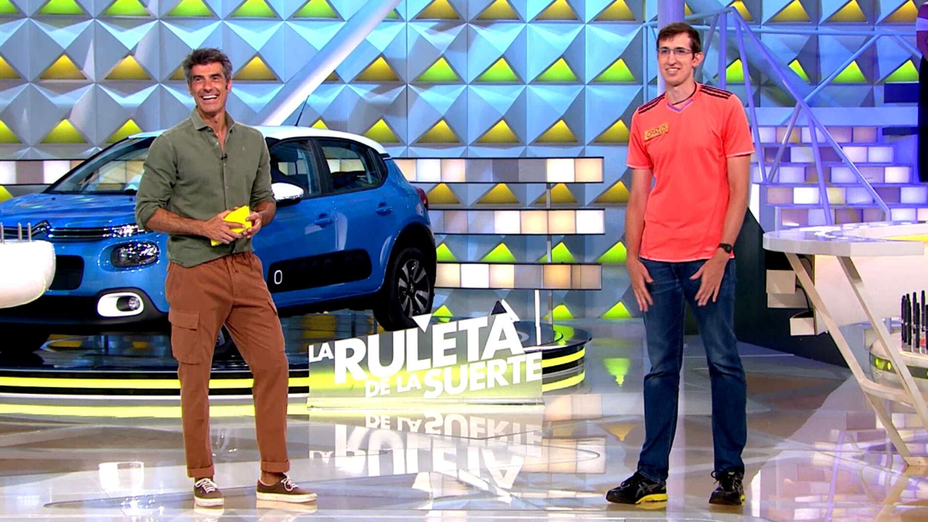 &iexcl;Nos ha dejado sin palabras! La espectacular habilidad de Carlos en el panel final 