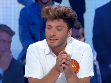 La impecable imitación de Blas Cantó en ‘Pasapalabra’ como Diana Navarro La impecable imitación de Blas Cantó en ‘Pasapalabra’ como Diana Navarro