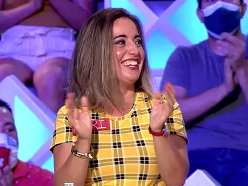 La frase más cursi de ‘La ruleta de la suerte’ con la que Lari se lleva una buena suma La frase más cursi de ‘La ruleta de la suerte’ con la que Lari se lleva una buena suma