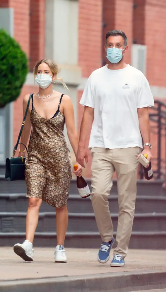 Jennifer Lawrence y su marido Cooke Maroney