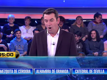 ¿Caerías por la trampilla? Demuestra cuánto sabes de los tres grandes monumentos andaluces ¿Caerías por la trampilla? Demuestra cuánto sabes de los tres grandes monumentos andaluces