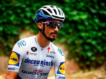 Victoria de etapa y maillot amarillo para Alaphilippe en el Tour de Francia