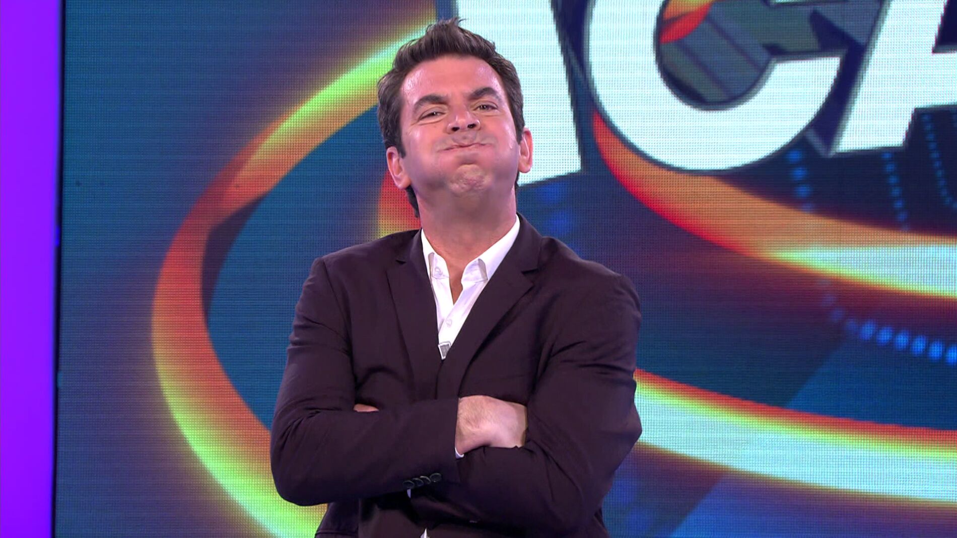 El ultim&aacute;tum de Arturo Valls a la direcci&oacute;n de &lsquo;&iexcl;Ahora caigo!&rsquo; a cuenta de su vestuario 