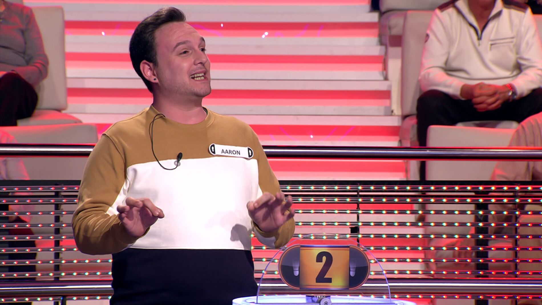 Arturo Valls flipa con la “muy buena idea” de un concursante para un especial de ‘¡Ahora caigo!’