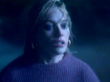 Victoria Pedretti en 'La maldición de Bly Manor' Victoria Pedretti en 'La maldición de Bly Manor'