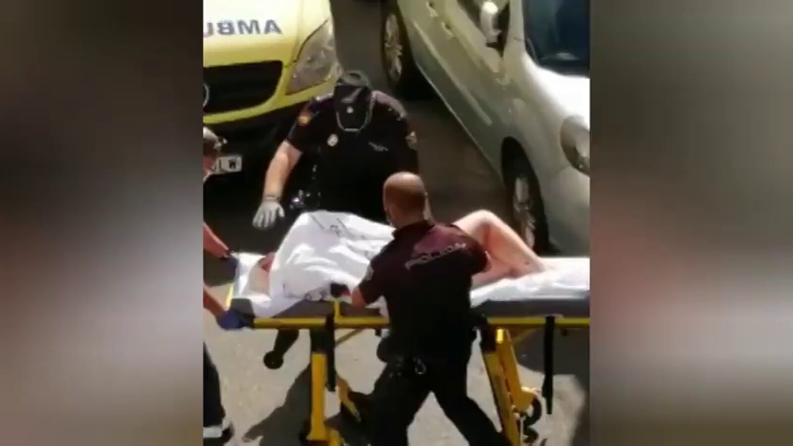Una mujer herida grave tras ser apuñalada y agredida a martillazos por una pareja de vecinos en Gran Canaria 