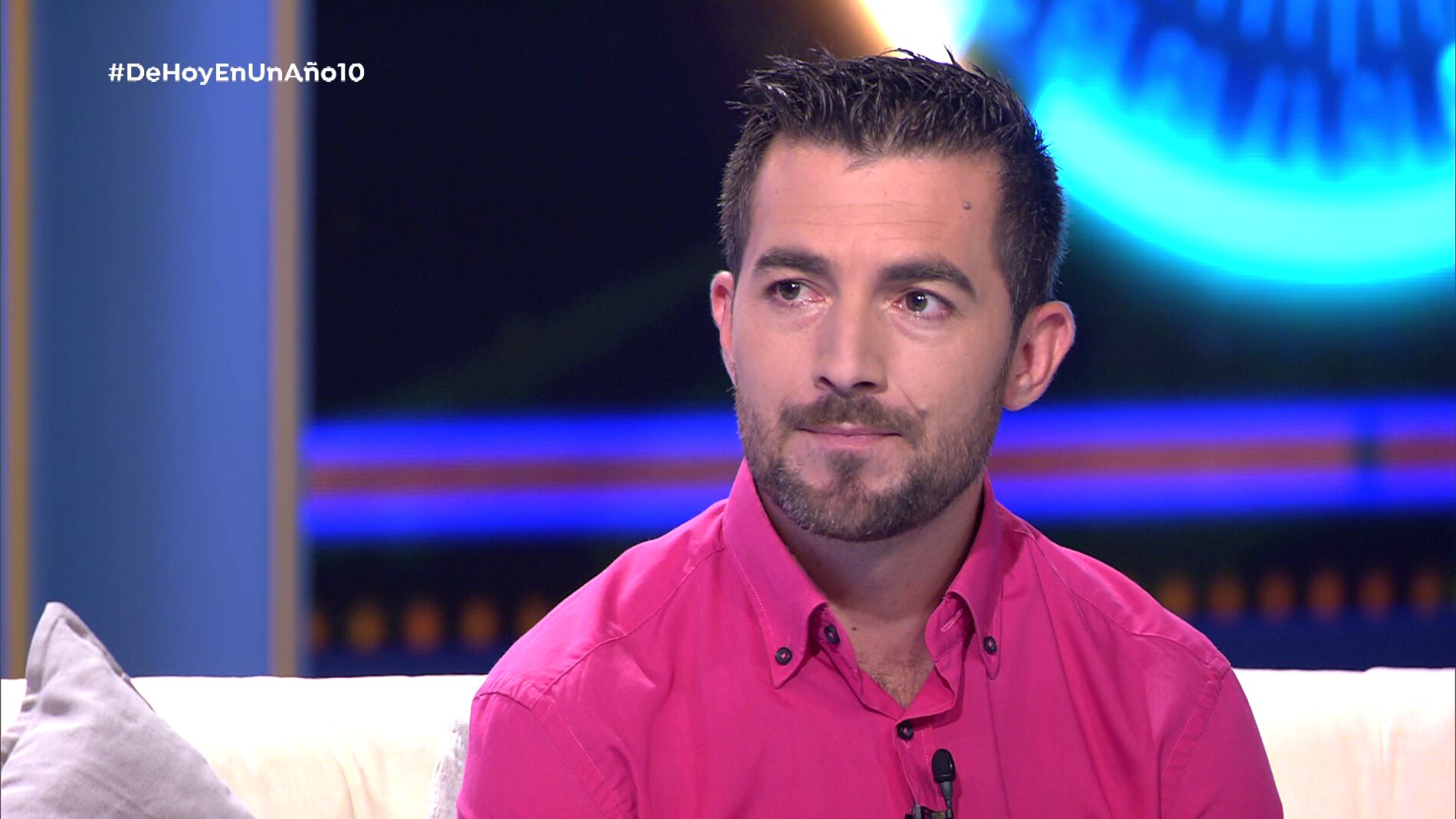 A David, fumar le impide realizar con &eacute;xito su trabajo