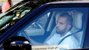 Jordi Alba llegando a los entrenamientos del Barcelona Jordi Alba llegando a los entrenamientos del Barcelona