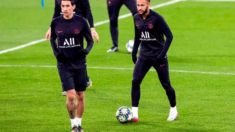 Neymar, uno de los tres positivos por coronavirus del PSG