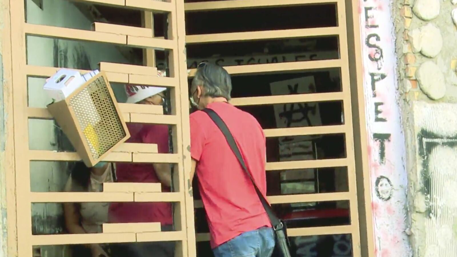 Vecinos de un barrio de Manresa denuncian la okupación de varias viviendas nuevas