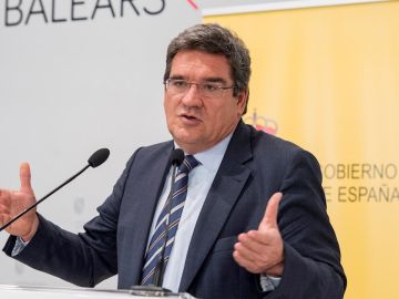  El ministro de Inclusión, Seguridad Social y Migraciones, José Luis Escrivá