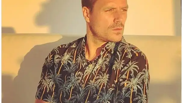 Dani Martín lanza 'Portales' Dani Martín