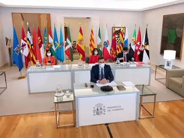 Pedro Sánchez ante la reunión con los jefes de las comunidades autónomas Pedro Sánchez ante la reunión con los jefes de las comunidades autónomas