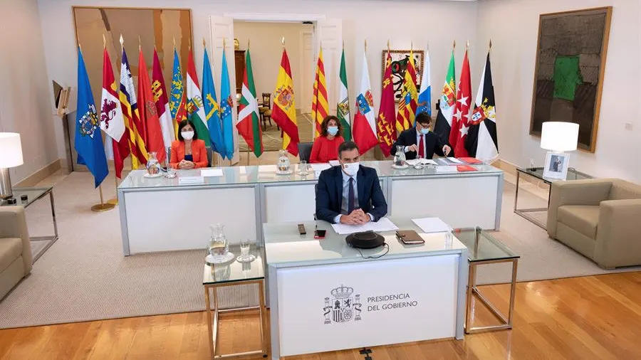 Pedro S&aacute;nchez ante la reuni&oacute;n con los jefes de las comunidades aut&oacute;nomas 