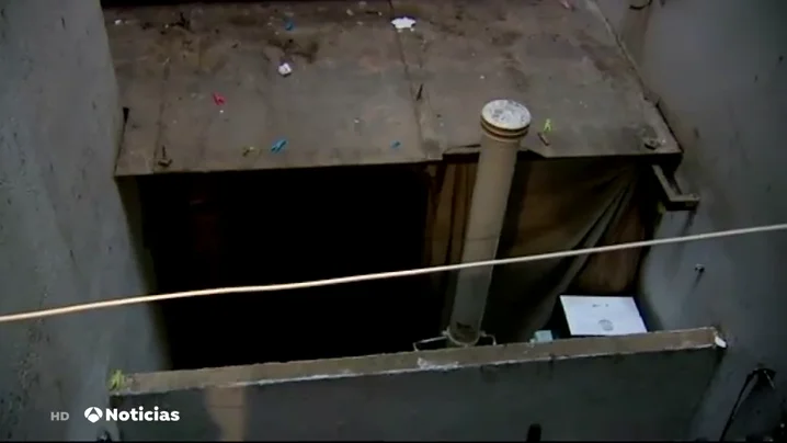 Los vecinos de un barrio de Girona denuncian que conviven con okupas y con un narcopiso Los vecinos de un barrio de Girona denuncian que conviven con okupas y con un narcopiso