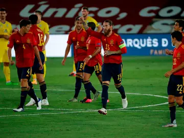 Los jugadores de España celebran el gol de Ramos Los jugadores de España celebran el gol de Ramos