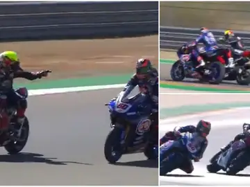 Dos pilotos se persiguen para pegarse en plena competición de Superbikes en Aragón Dos pilotos se persiguen para pegarse en plena competición de Superbikes en Aragón
