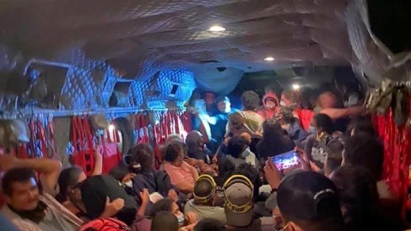Civiles evacuados en California