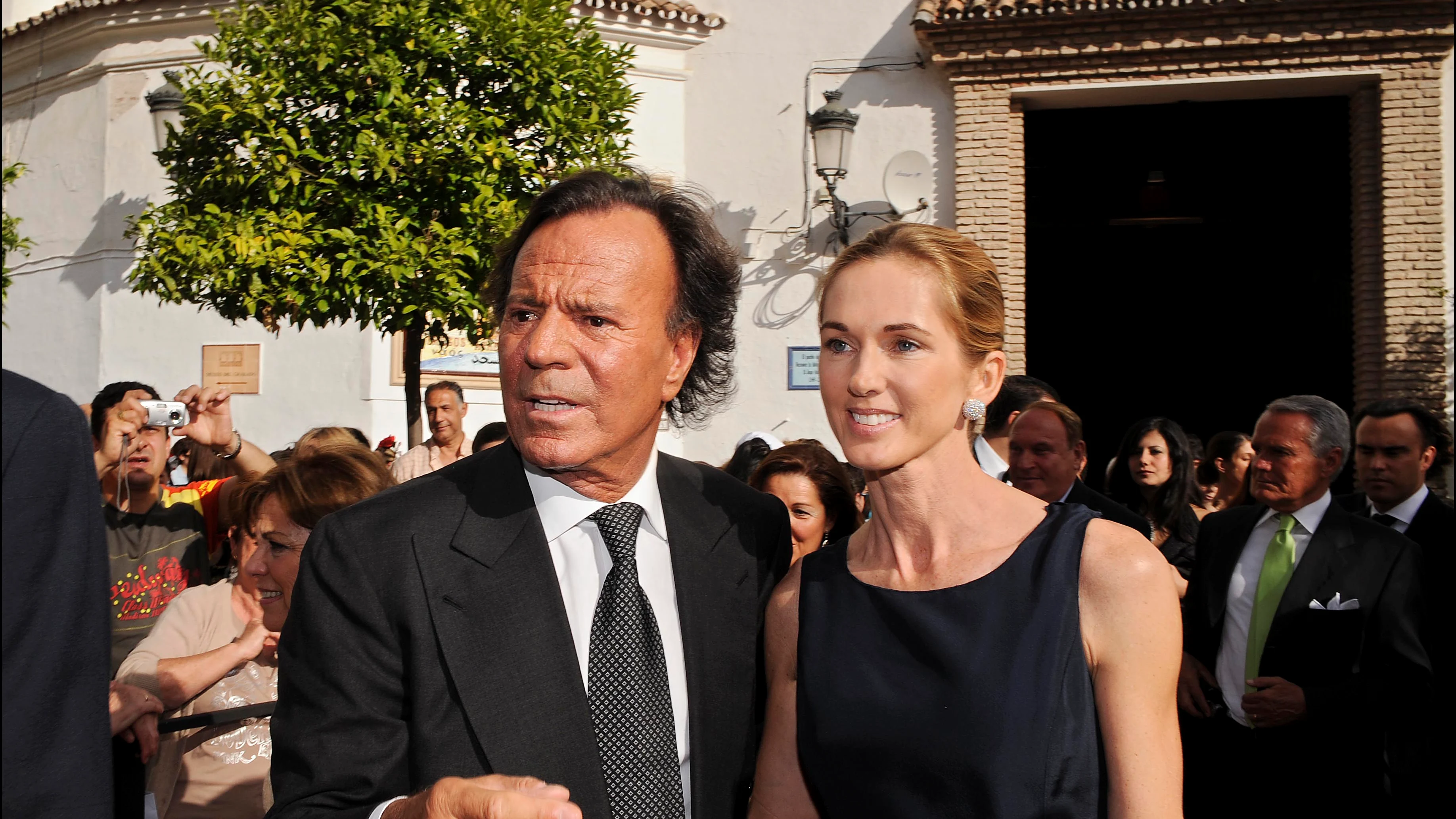 Julio Iglesias y Miranda Rijnsburger Julio Iglesias y Miranda Rijnsburger